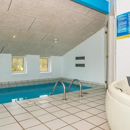 10 Person Holiday In Σπίτι διακοπών
